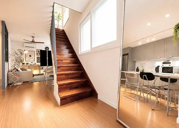 Grand Private Entire House 아파트